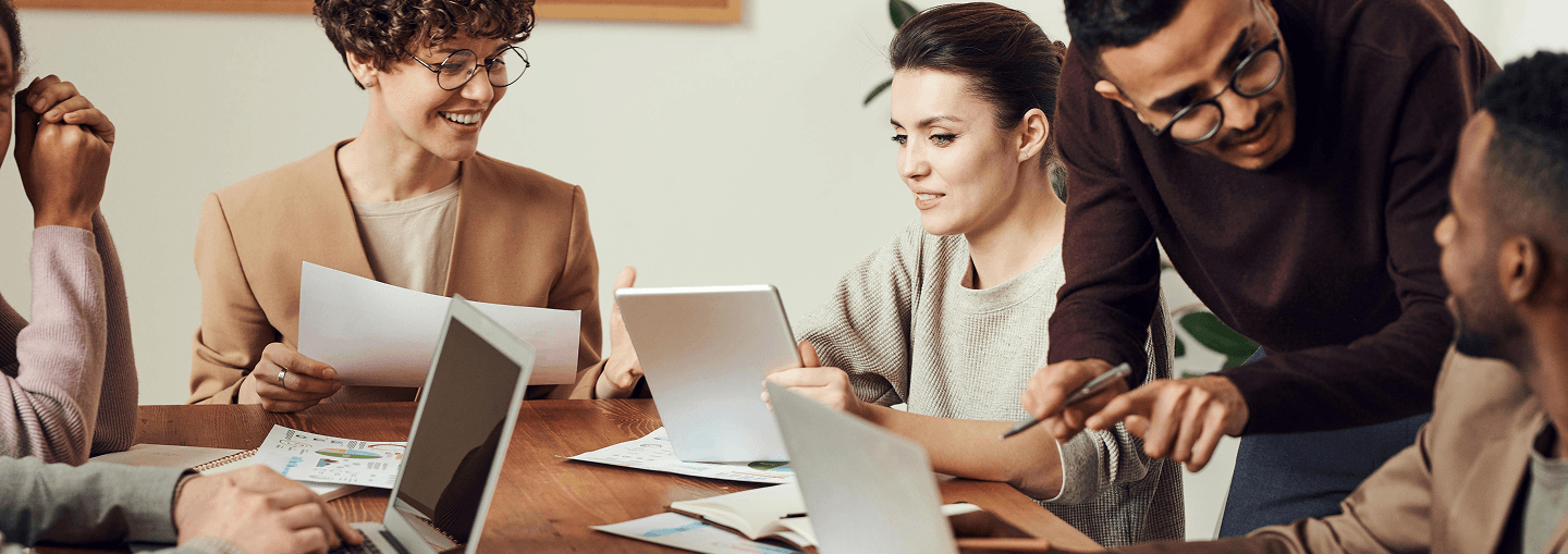 Social Proof Background